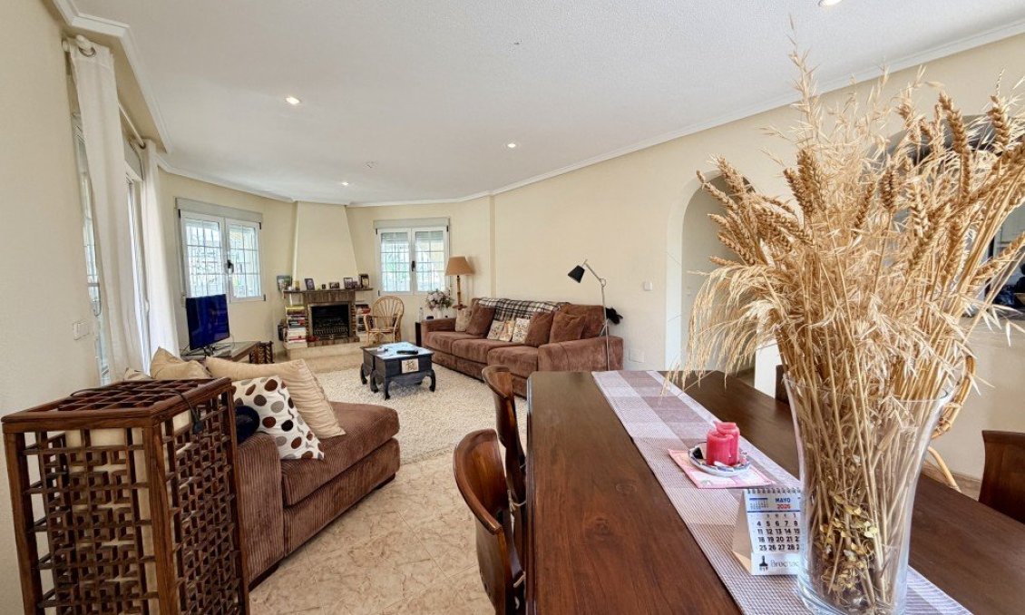 Wiederverkauf - Villa -
Ciudad Quesada - Costa Blanca