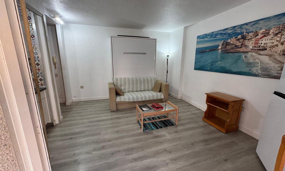 Wiederverkauf - Wohnung -
Torrevieja - Costa Blanca