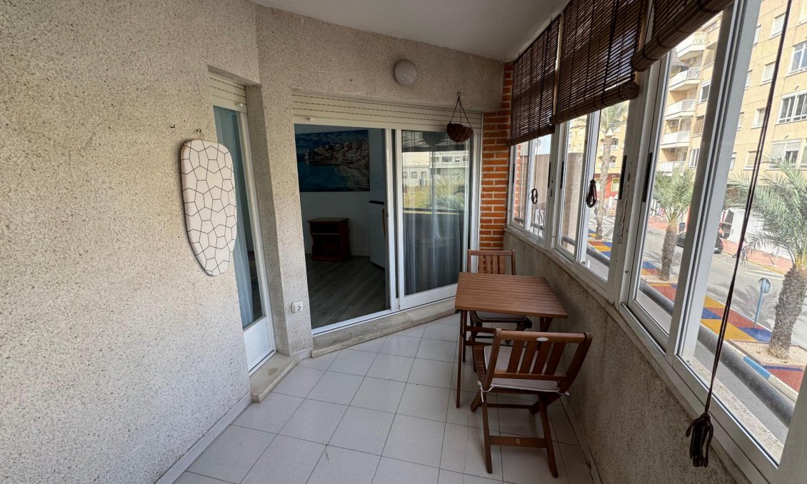 Wiederverkauf - Wohnung -
Torrevieja - Costa Blanca