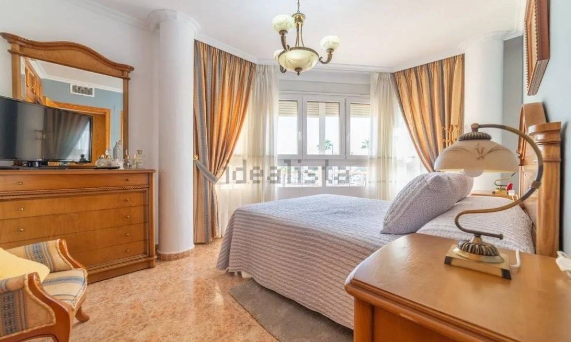 Wiederverkauf - Wohnung -
Lo Pagan - La Puntica