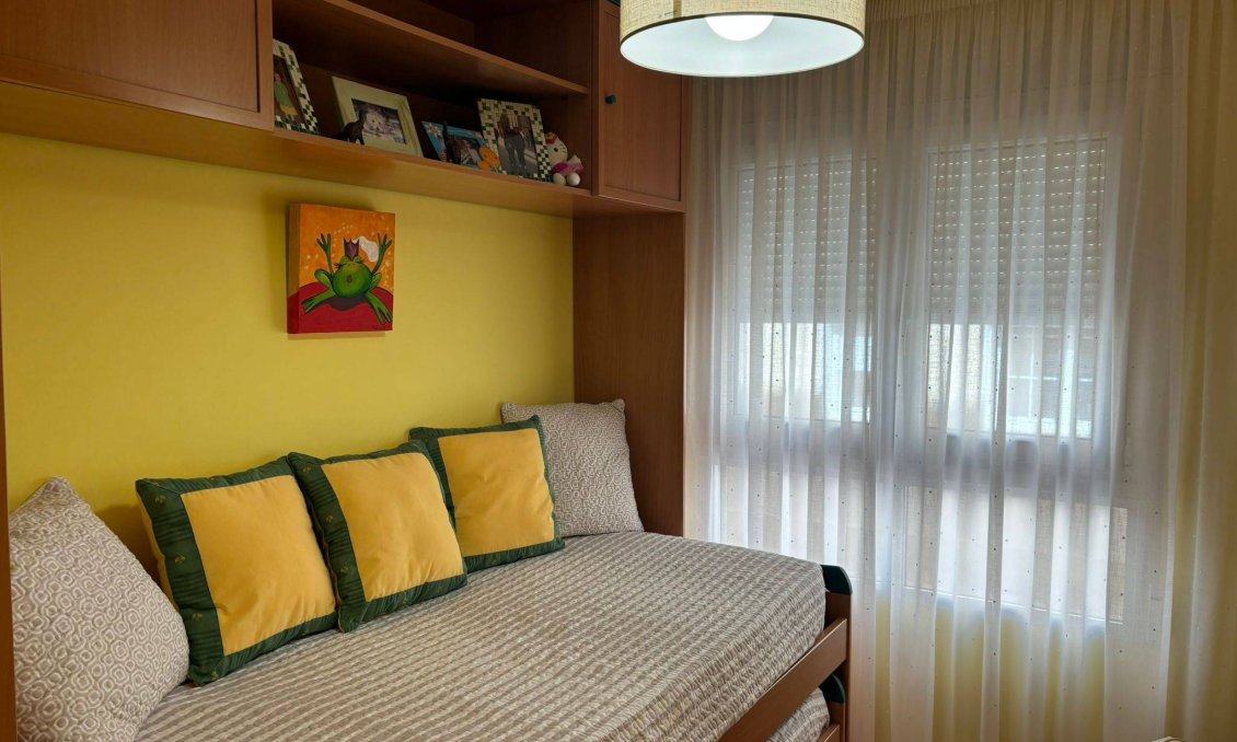 Wiederverkauf - Wohnung -
Lo Pagan - La Puntica