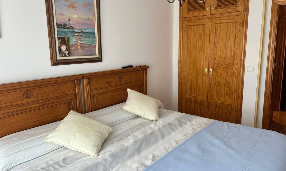 Wiederverkauf - Wohnung -
Lo Pagan - La Puntica