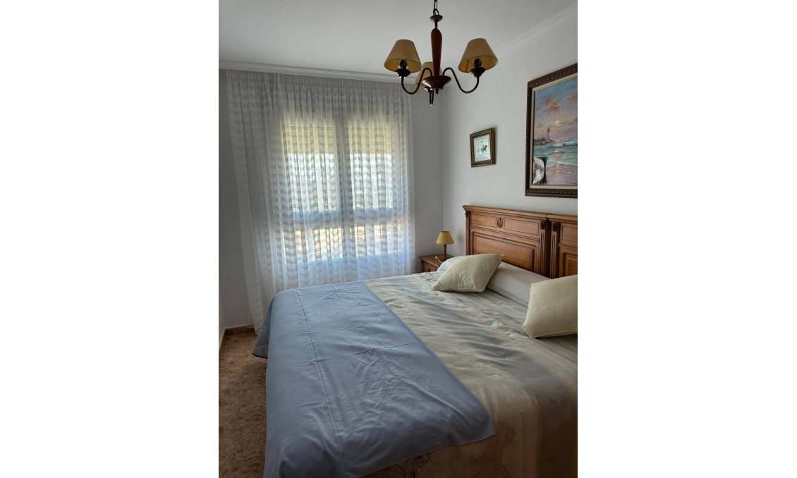 Wiederverkauf - Wohnung -
Lo Pagan - La Puntica