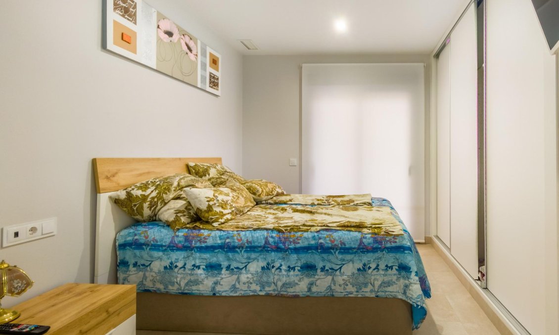 Wiederverkauf - Wohnung -
Torrevieja - Estacion De Autobuses