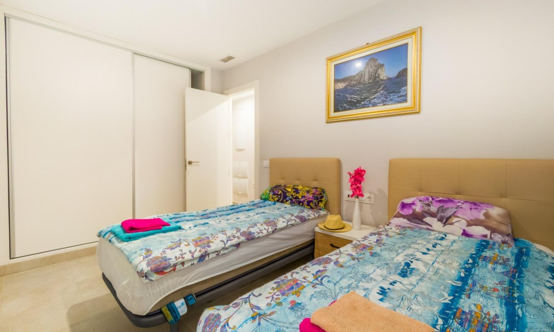 Wiederverkauf - Wohnung -
Torrevieja - Estacion De Autobuses