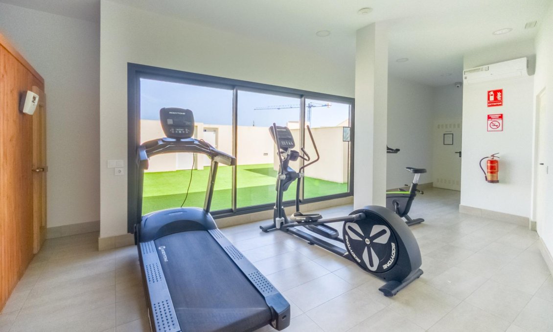 Wiederverkauf - Wohnung -
Torrevieja - Estacion De Autobuses