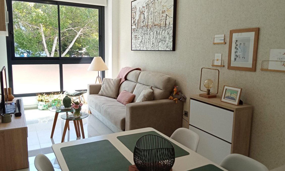 Wiederverkauf - Wohnung -
Torrevieja - Estacion De Autobuses