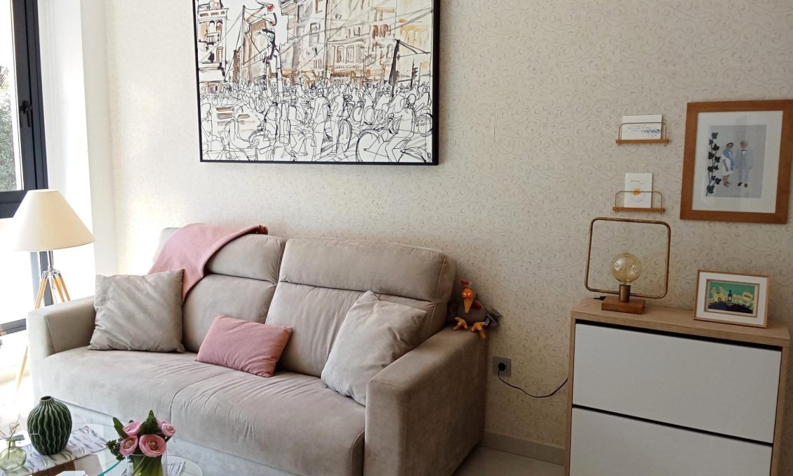 Wiederverkauf - Wohnung -
Torrevieja - Estacion De Autobuses