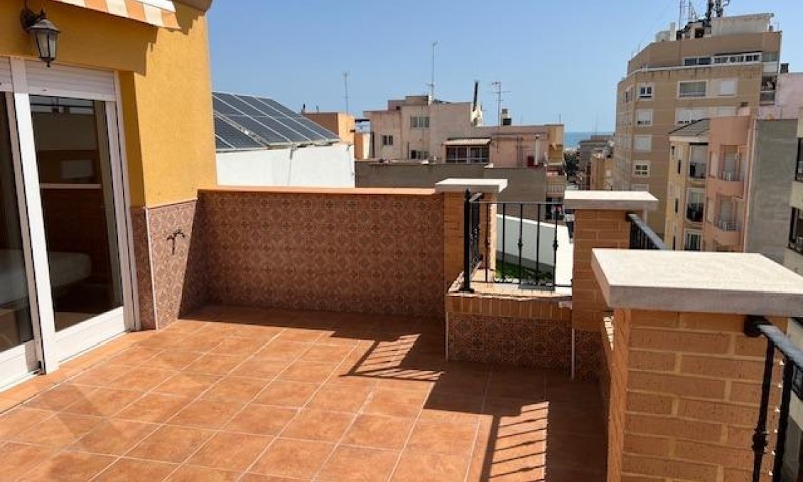 Wiederverkauf - Wohnung -
Guardamar del Segura - Pueblo