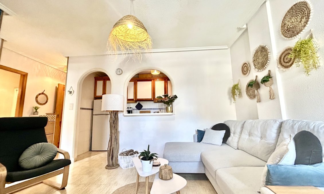 Wiederverkauf - Wohnung -
Torrevieja - Costa Blanca