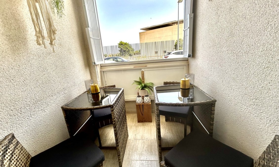 Wiederverkauf - Wohnung -
Torrevieja - Costa Blanca