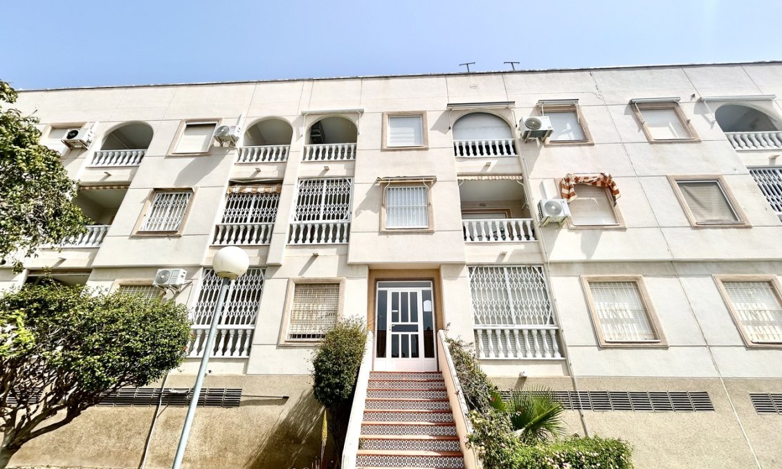 Wiederverkauf - Wohnung -
Torrevieja - Costa Blanca