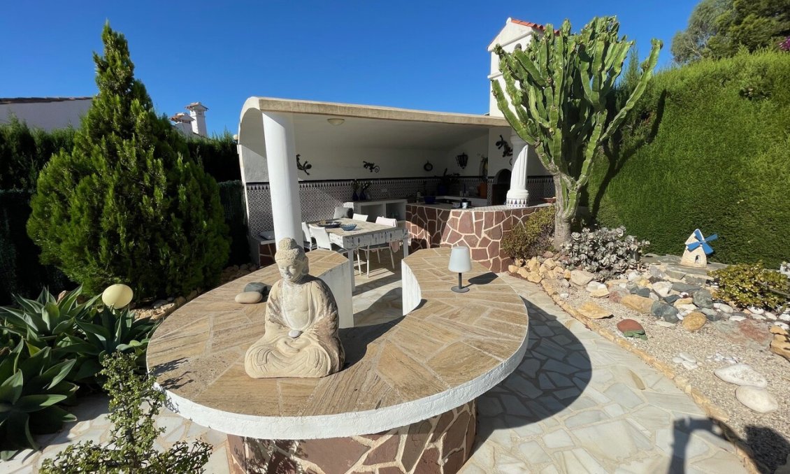 Wiederverkauf - Villa -
Alfas del Pí - Costa Blanca