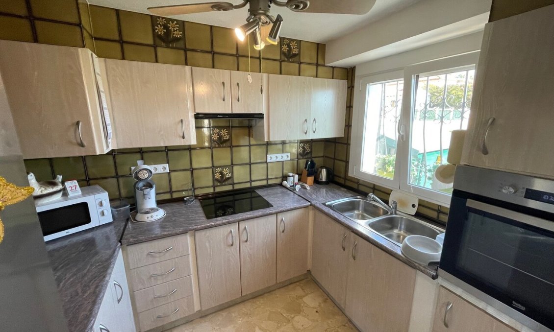 Wiederverkauf - Villa -
Alfas del Pí - Costa Blanca