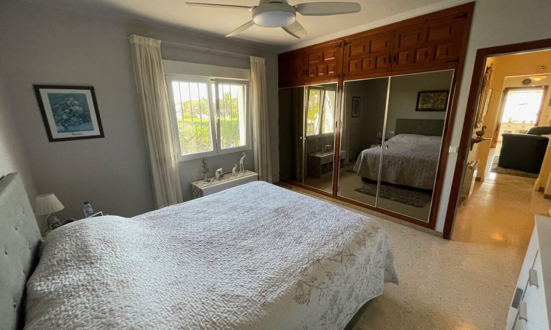 Wiederverkauf - Villa -
Alfas del Pí - Costa Blanca