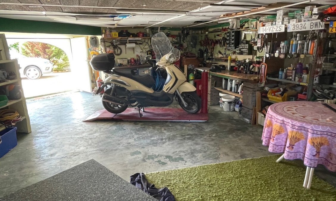 Wiederverkauf - Villa -
Alfas del Pí - Costa Blanca