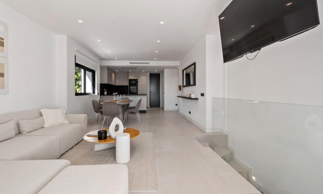 Neue Gebäude - Wohnung -
Estepona - El Paraíso