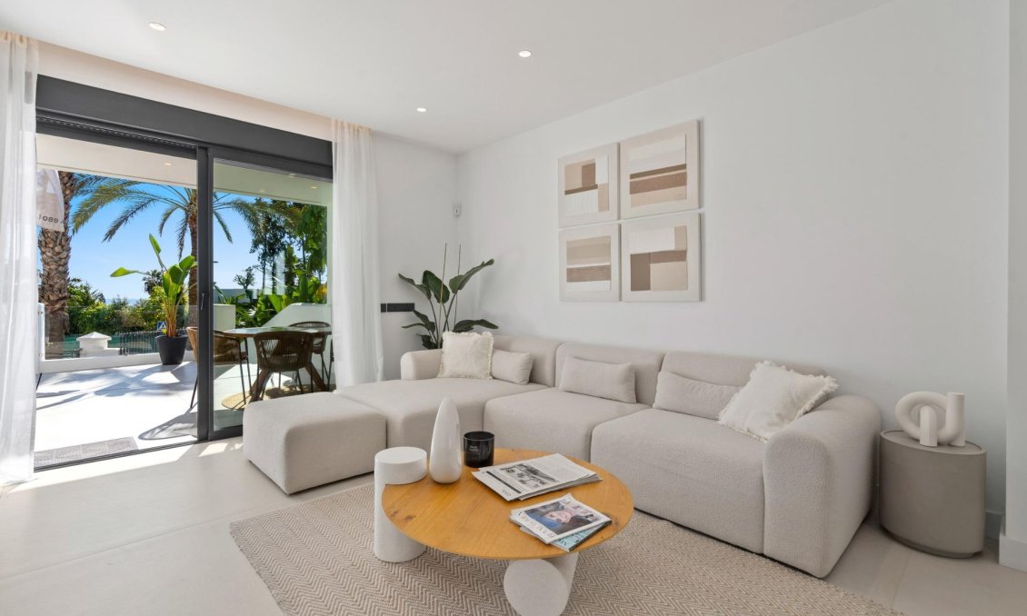 Neue Gebäude - Wohnung -
Estepona - El Paraíso