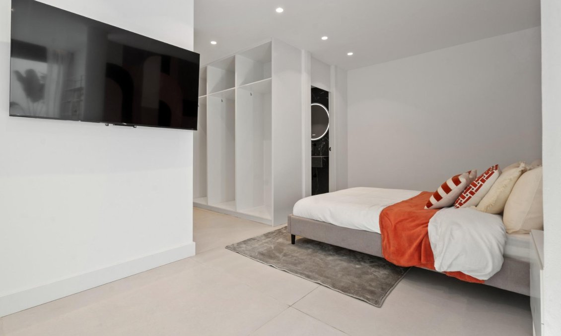 Neue Gebäude - Wohnung -
Estepona - El Paraíso