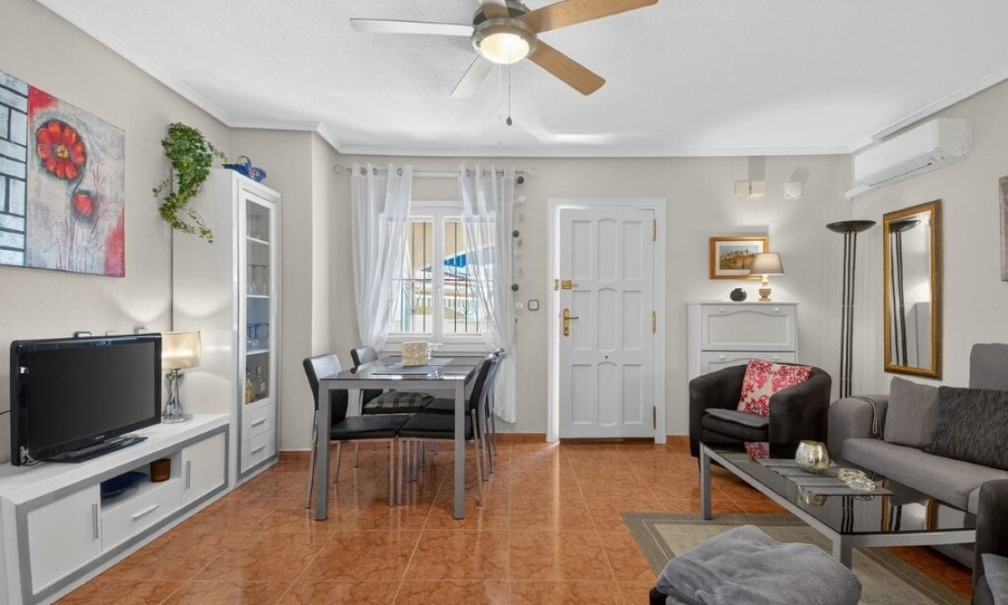 Wiederverkauf - Quad House -
Playa Flamenca - Serena III