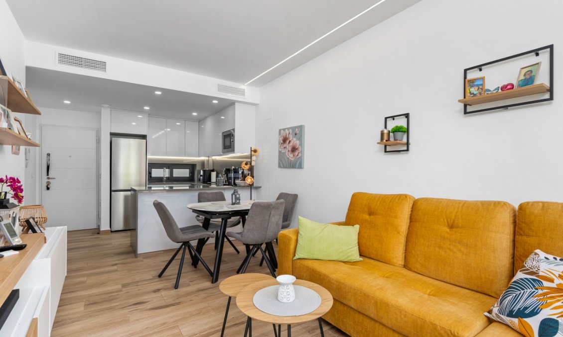 Wiederverkauf - Wohnung -
Villamartin - Costa Blanca