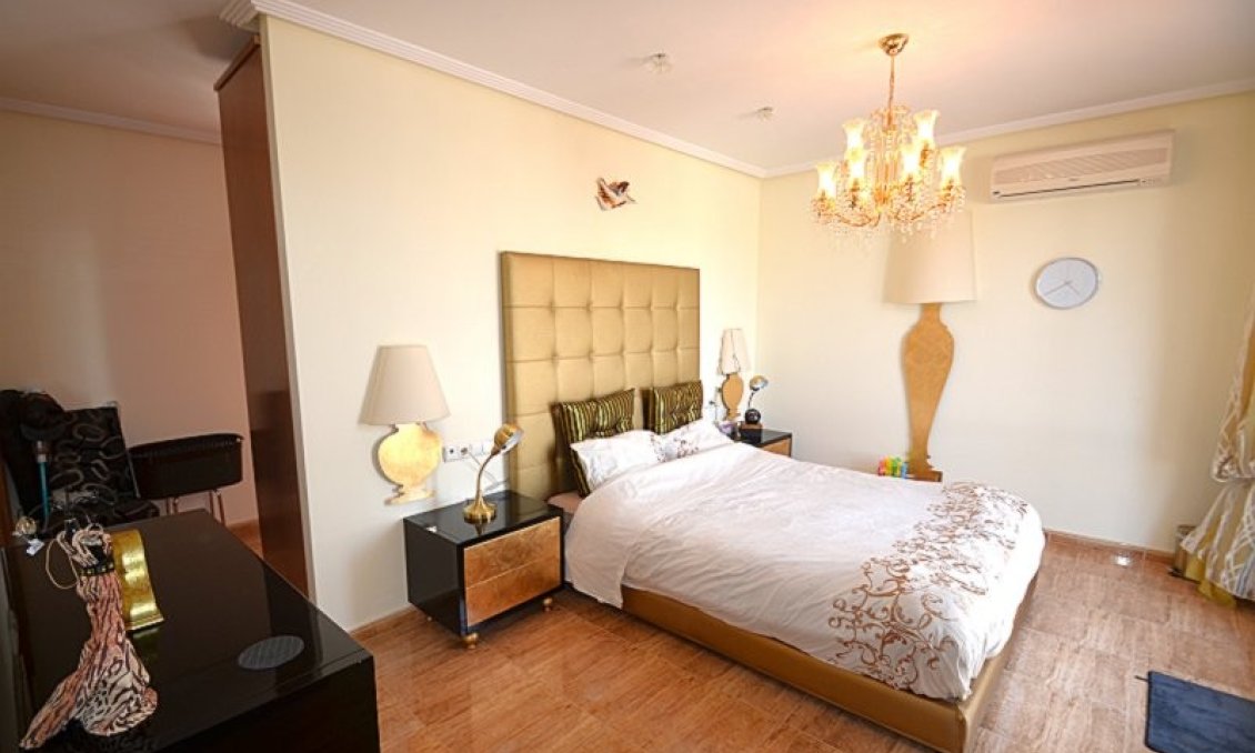 Használt Ingatlanok - Villa -
Campos del Río - Inland