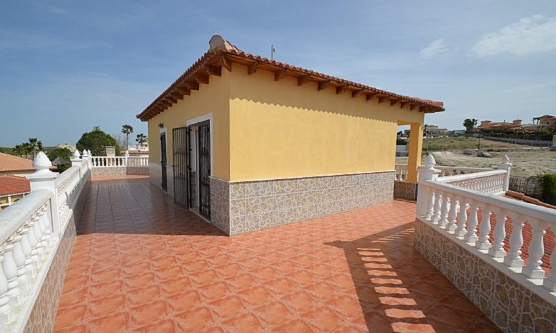 Használt Ingatlanok - Villa -
Campos del Río - Inland