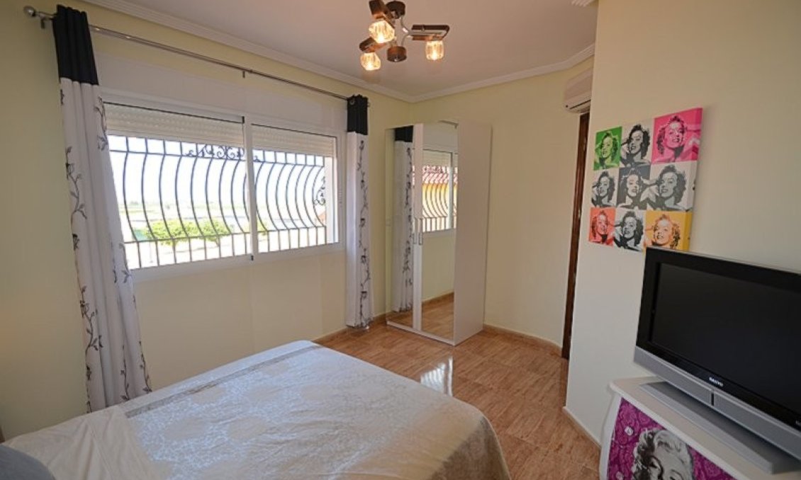 Használt Ingatlanok - Villa -
Campos del Río - Inland