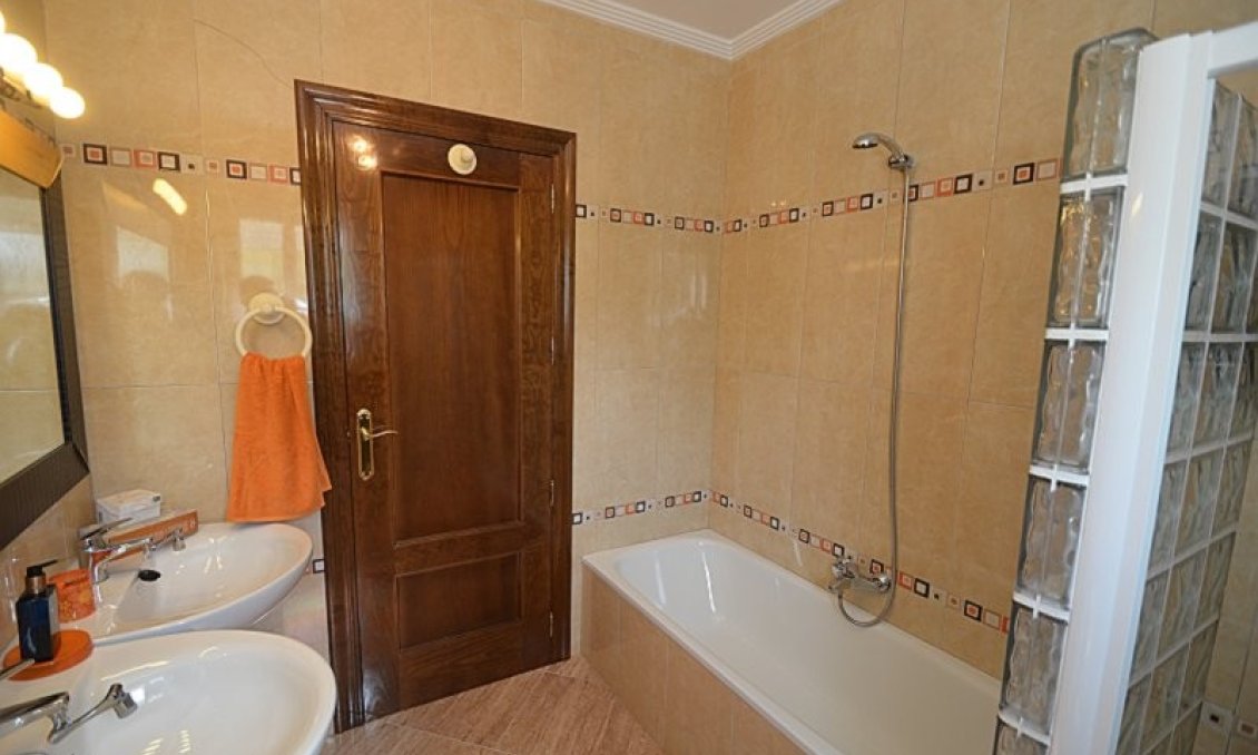 Használt Ingatlanok - Villa -
Campos del Río - Inland