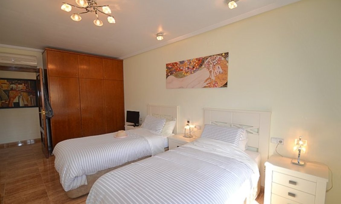 Használt Ingatlanok - Villa -
Campos del Río - Inland