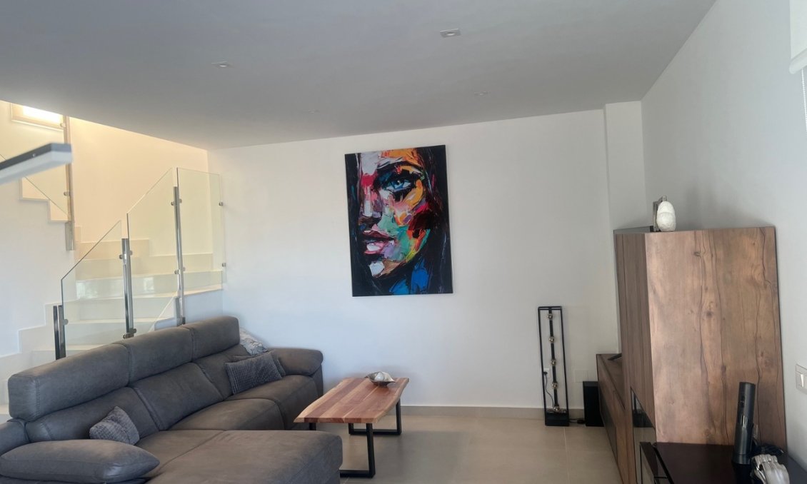 Használt Ingatlanok - Villa -
Los Montesinos - Costa Blanca