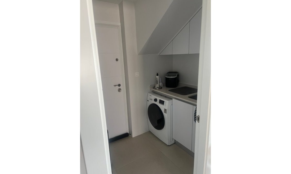 Használt Ingatlanok - Villa -
Los Montesinos - Costa Blanca