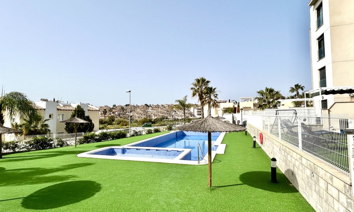 Használt Ingatlanok - Apartman -
Villamartin - Costa Blanca