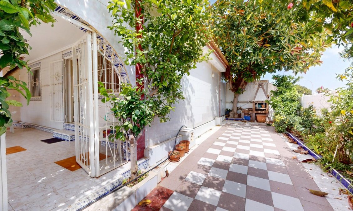 Használt Ingatlanok - Bungaló -
Los Narejos - Costa Calida