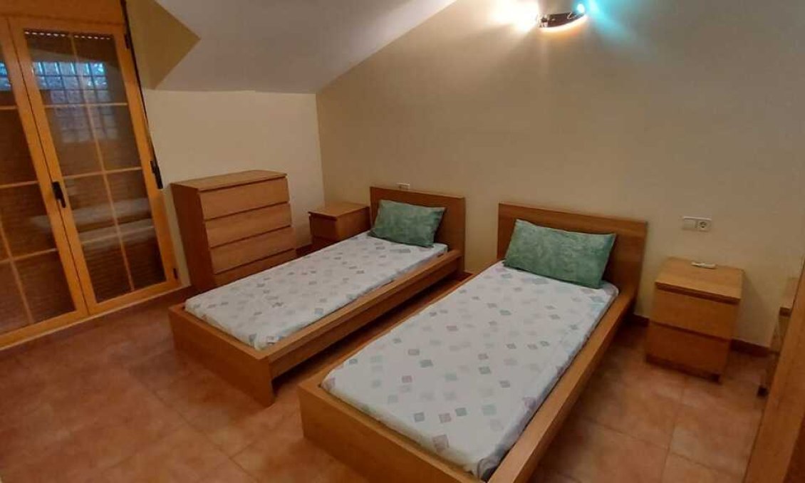 Használt Ingatlanok - Villa -
Calasparra - Inland