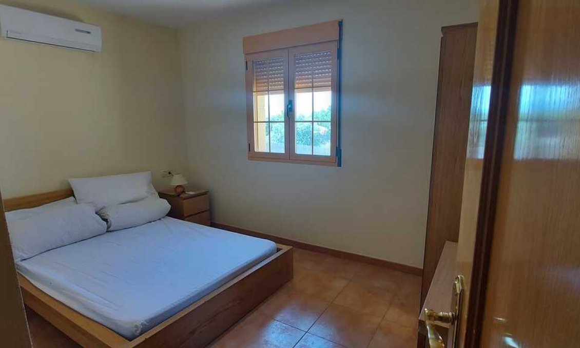 Használt Ingatlanok - Villa -
Calasparra - Inland