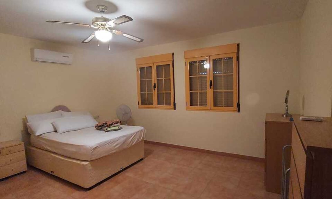 Használt Ingatlanok - Villa -
Calasparra - Inland