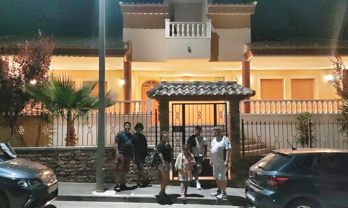 Használt Ingatlanok - Villa -
Calasparra - Inland