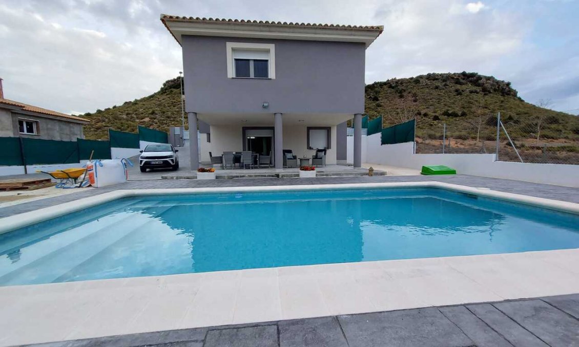 Segunda mano - Villa -
Calasparra - Inland