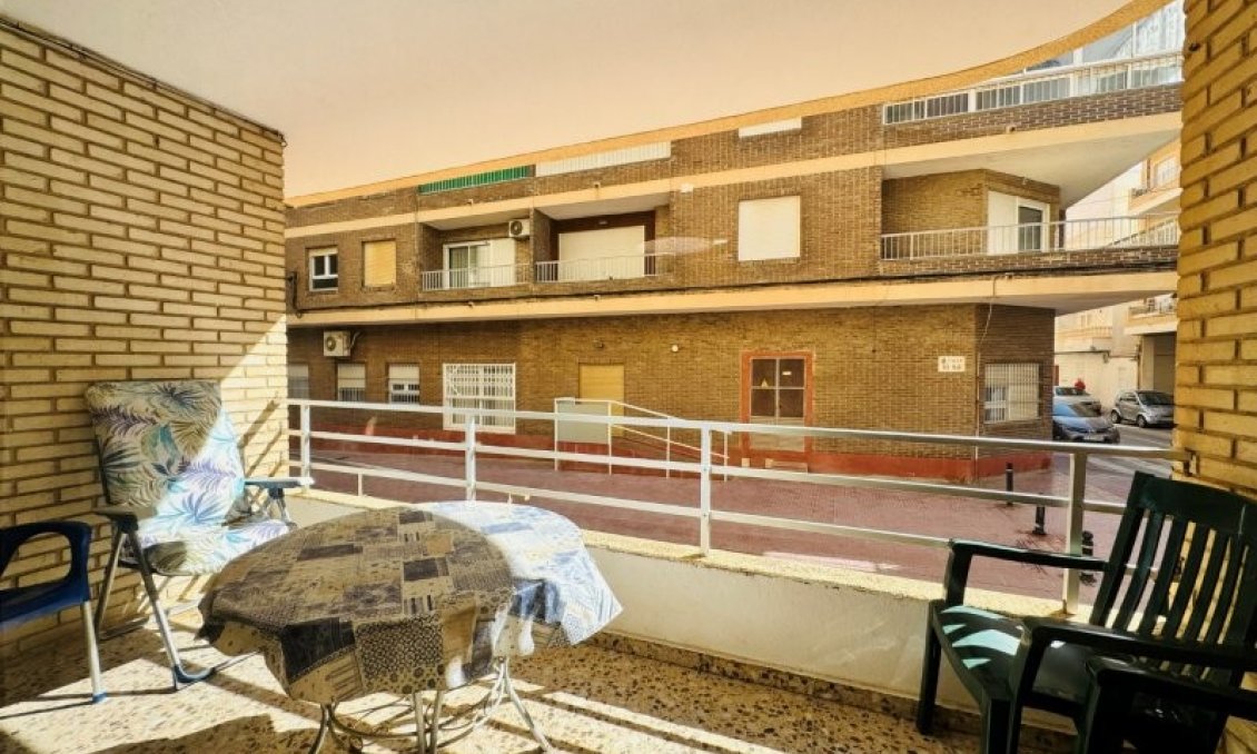 Segunda mano - Apartamento -
La Mata - Costa Blanca