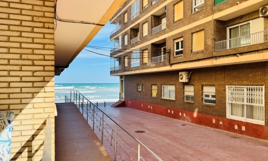 Segunda mano - Apartamento -
La Mata - Costa Blanca