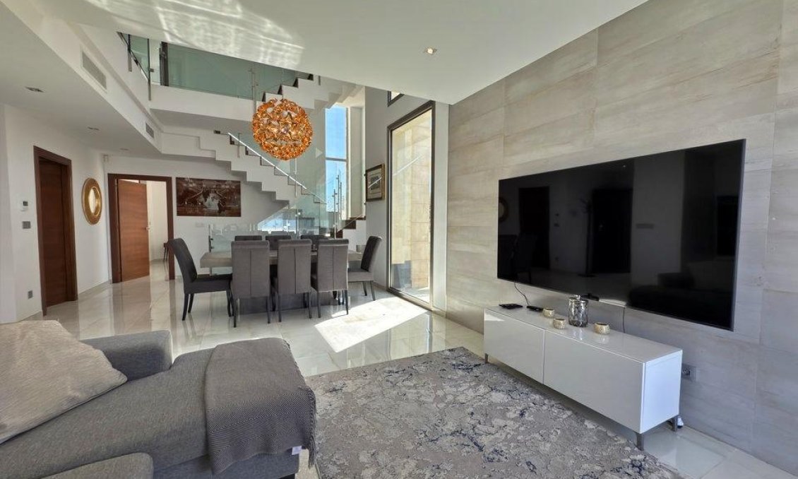 Segunda mano - Villa -
Orihuela Costa - Villamartín