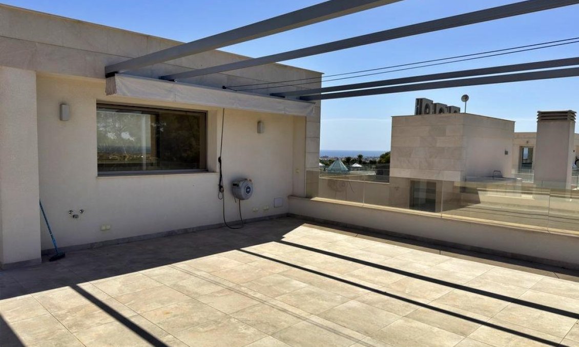 Segunda mano - Villa -
Orihuela Costa - Villamartín