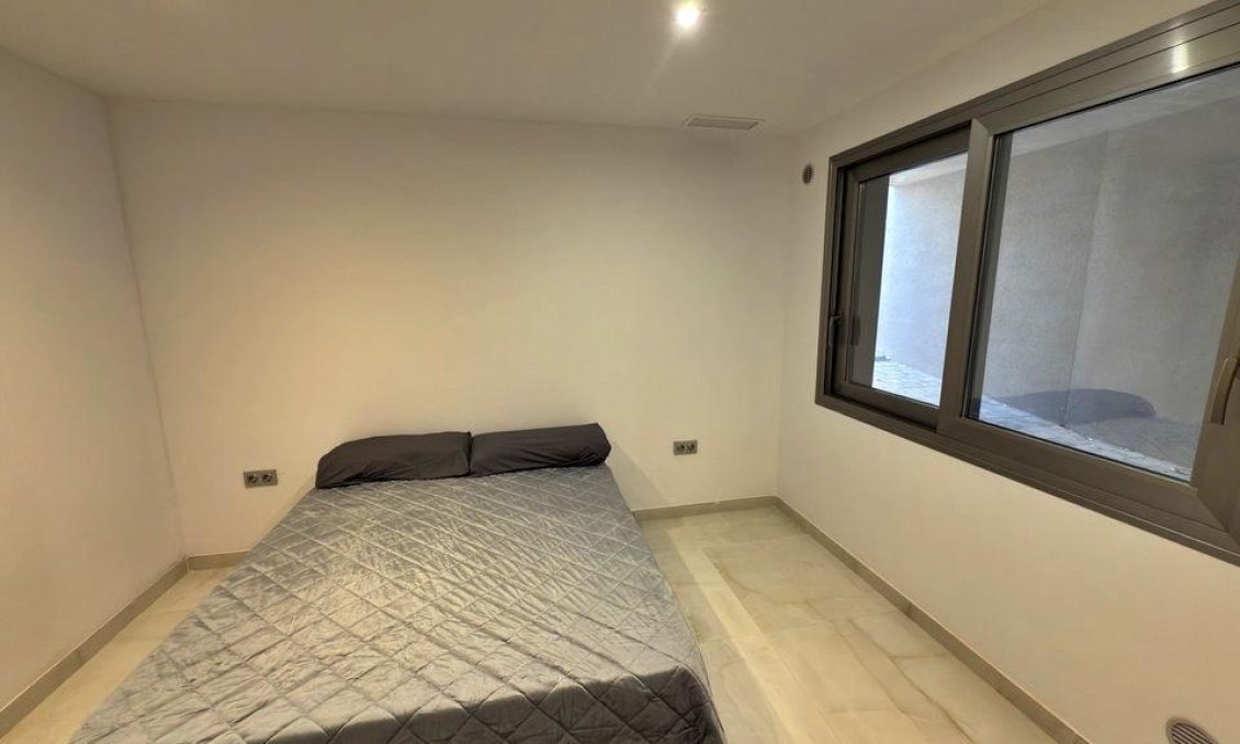 Segunda mano - Villa -
Orihuela Costa - Villamartín