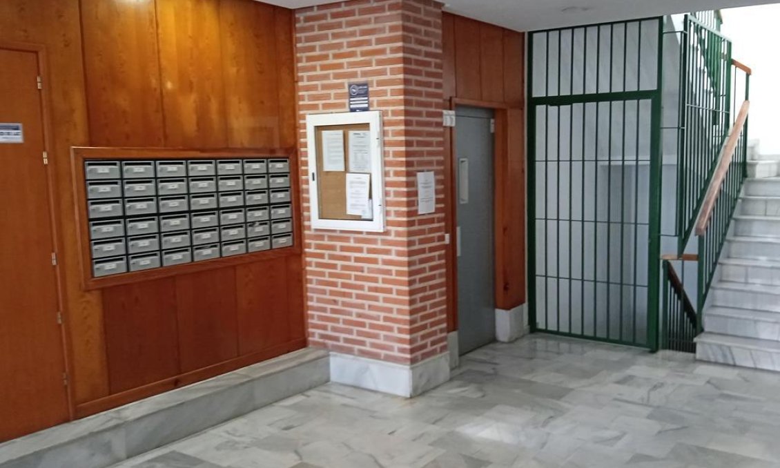 Segunda mano - Apartamento -
Torrevieja - Habaneras