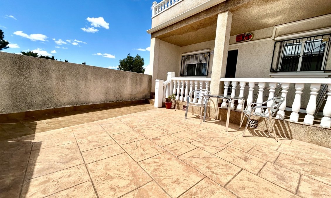 Segunda mano - Apartamento -
Villamartin - Costa Blanca