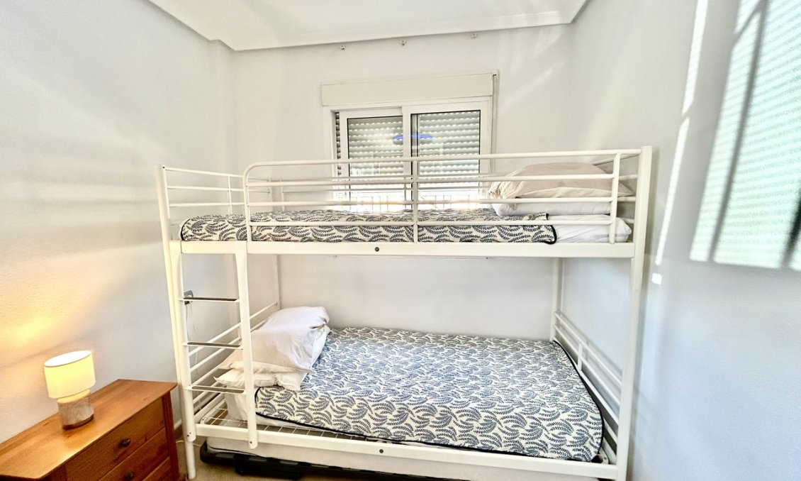 Segunda mano - Apartamento -
Villamartin - Costa Blanca