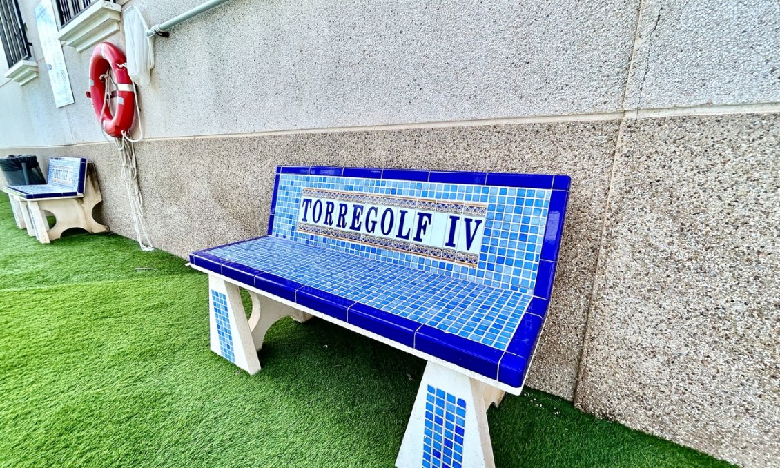 Segunda mano - Apartamento -
Villamartin - Costa Blanca