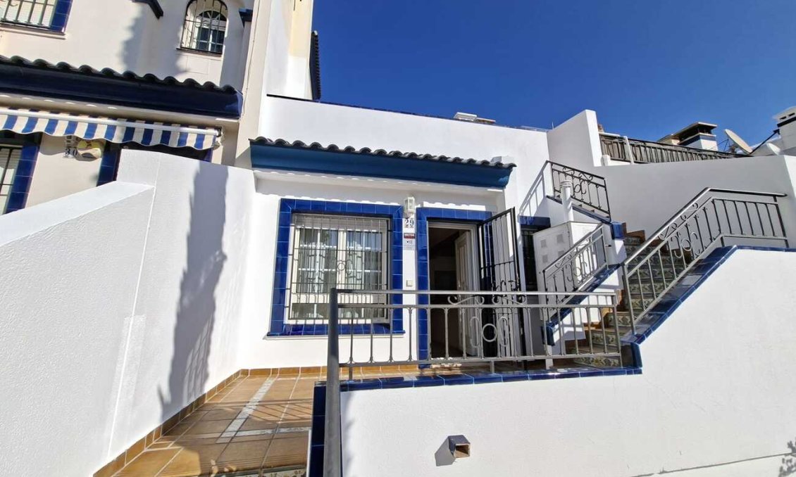 Segunda mano - Bungalow -
Villamartin - Costa Blanca