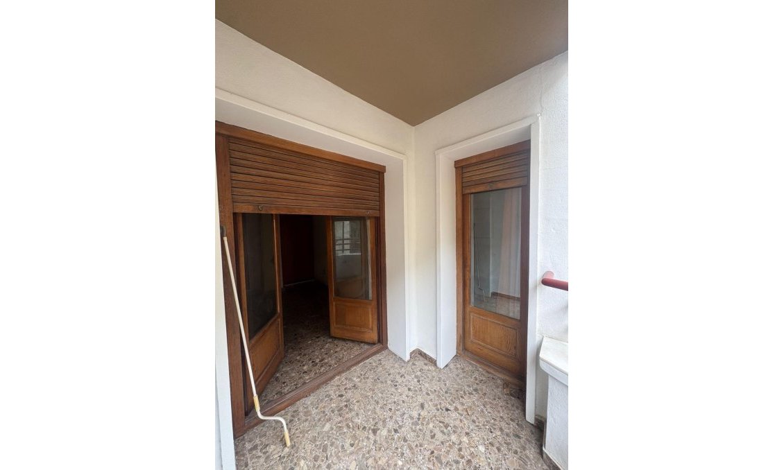 Segunda mano - Apartamento -
Orihuela - Zona Centro